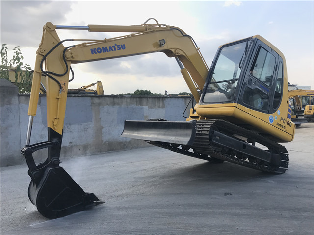 Komatsu PC60 Excavator 6 ton Small Digger Made in Japan - Pelle sur chenille: photos 4 Komatsu PC60 Excavator 6 ton Small Digger Made in Japan - Pelle sur chenille: photos 4