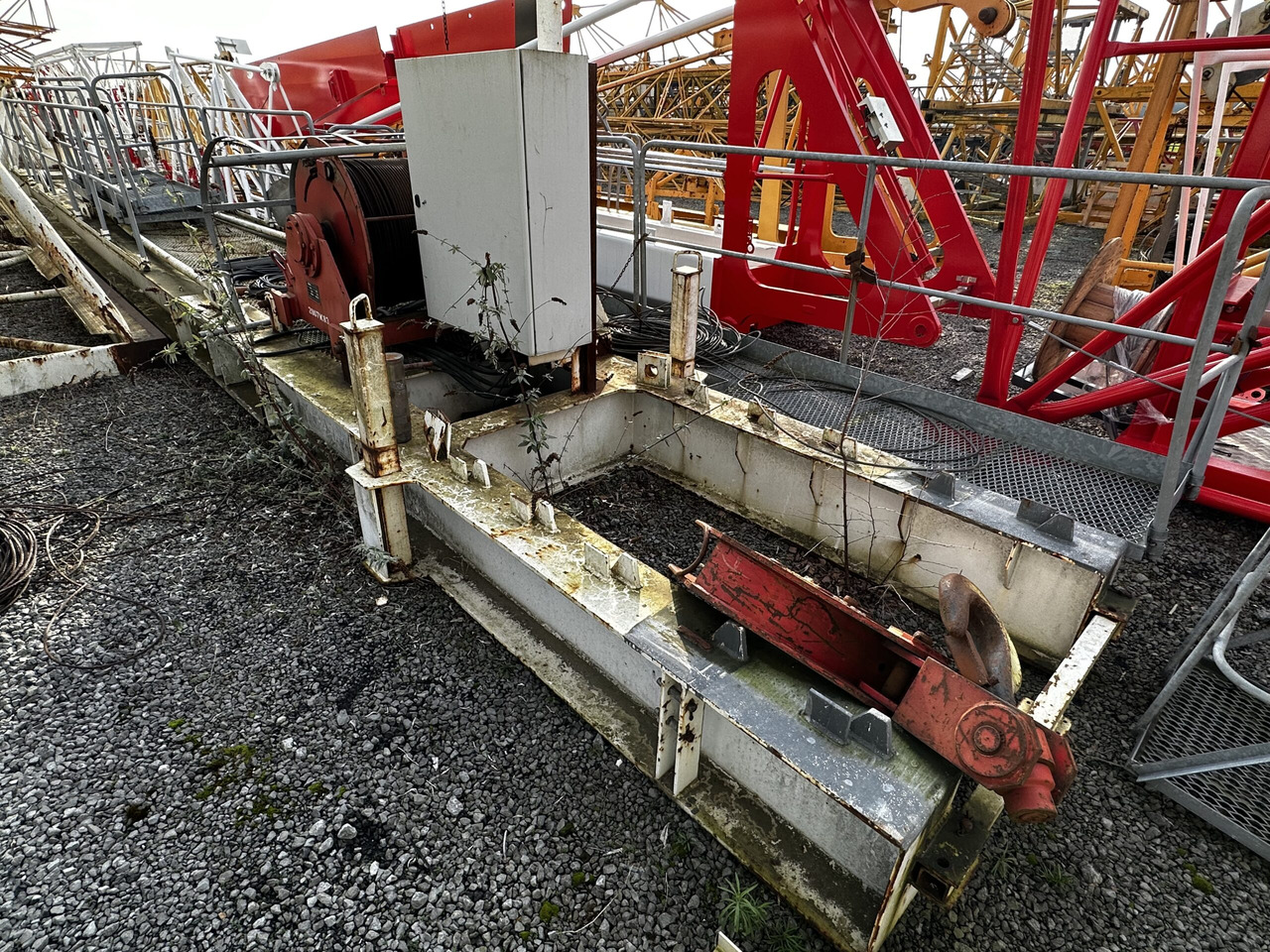 YongMao YONGMAO ST5515B-6T - Grue à tour: photos 2 YongMao YONGMAO ST5515B-6T - Grue à tour: photos 2