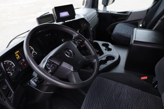 Camion frigorifique Mercedes-Benz Antos 1832 L: photos 10