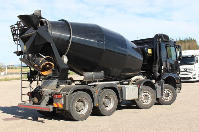 Mercedes-Benz Arocs 3745B 36 TO EUR 6 - Camion malaxeur: photos 4 Mercedes-Benz Arocs 3745B 36 TO EUR 6 - Camion malaxeur: photos 4