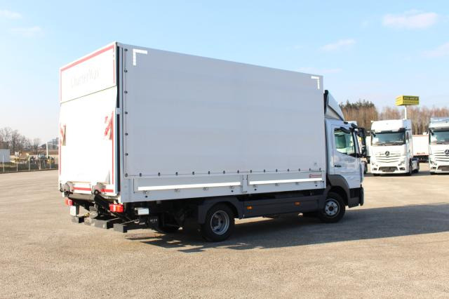Mercedes-Benz Atego 818 TOP TOP TOP - Utilitaire rideaux coulissants (PLSC): photos 3 Mercedes-Benz Atego 818 TOP TOP TOP - Utilitaire rideaux coulissants (PLSC): photos 3