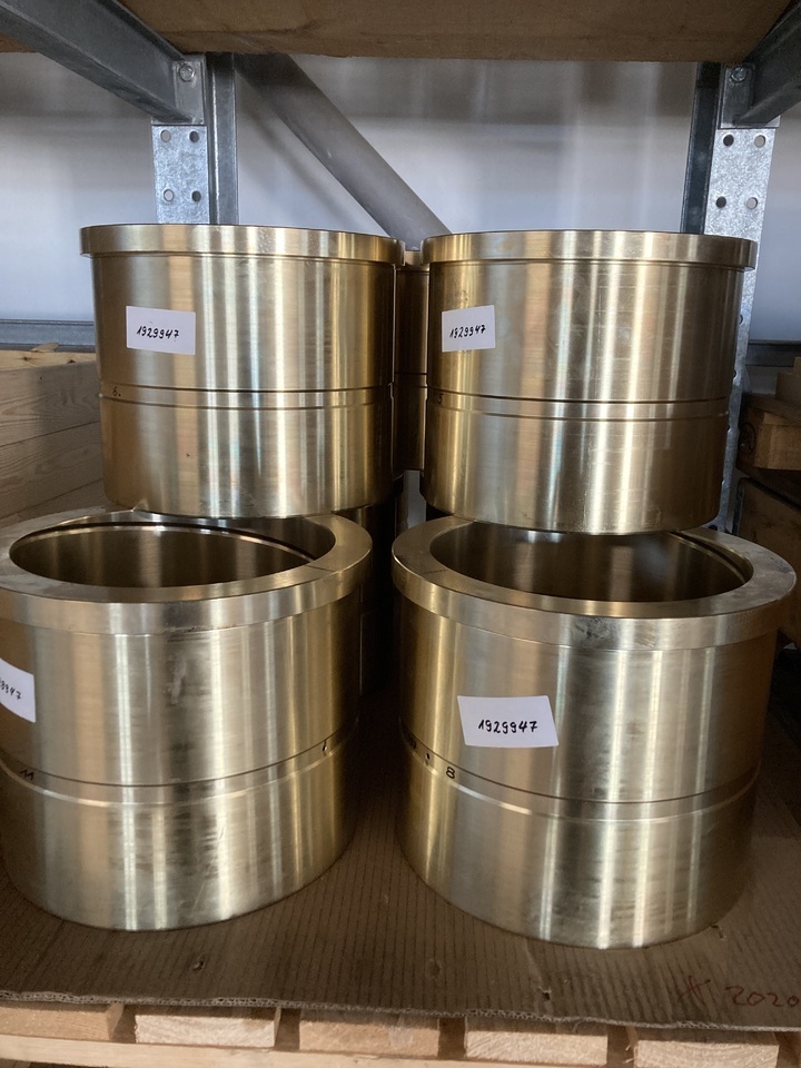 O&K Terex RH200 340 Bushing 1929947 1468634 535-0153 - Pièces de rechange pour Camion: photos 1 O&K Terex RH200 340 Bushing 1929947 1468634 535-0153 - Pièces de rechange pour Camion: photos 1
