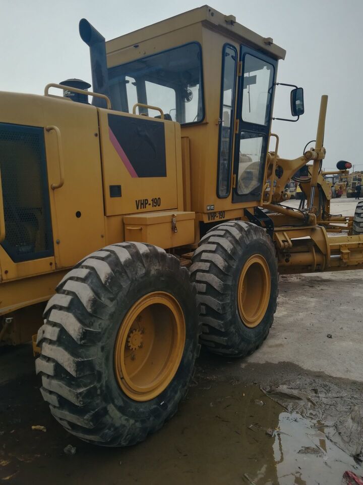 Caterpillar 140H - Niveleuse: photos 5 Caterpillar 140H - Niveleuse: photos 5