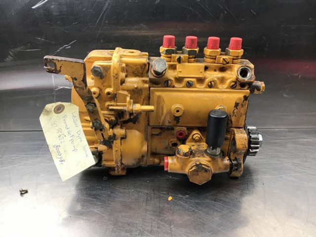 Bosch Fuel Injection Pump - Pompe à carburant: photos 1 Bosch Fuel Injection Pump - Pompe à carburant: photos 1