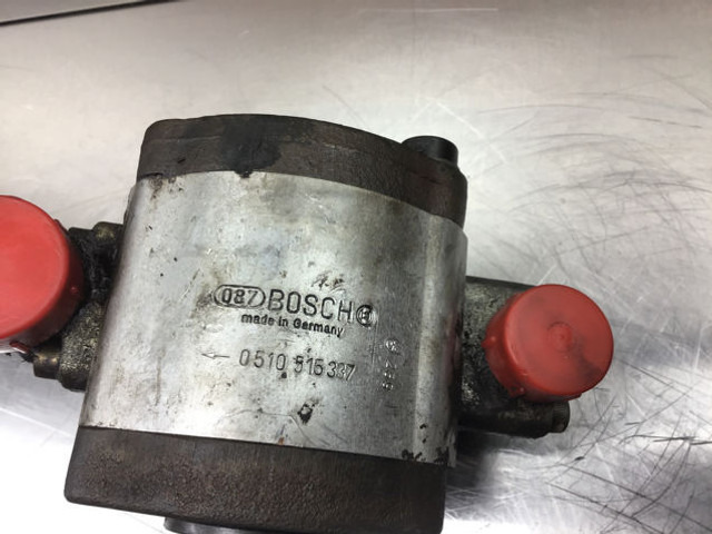 Bosch Gear Pump - Pompe hydraulique: photos 4 Bosch Gear Pump - Pompe hydraulique: photos 4