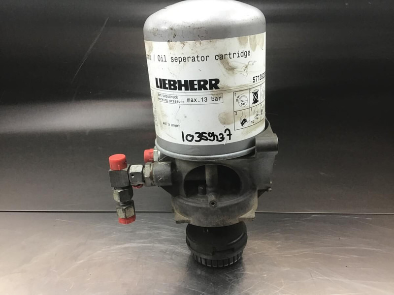 Liebherr Air Filter - Filtre à air: photos 1 Liebherr Air Filter - Filtre à air: photos 1