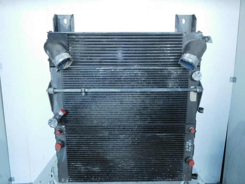 Liebherr Combined Radiator - Radiateur: photos 1 Liebherr Combined Radiator - Radiateur: photos 1
