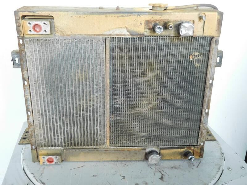 Liebherr Combined Radiator - Radiateur: photos 1 Liebherr Combined Radiator - Radiateur: photos 1