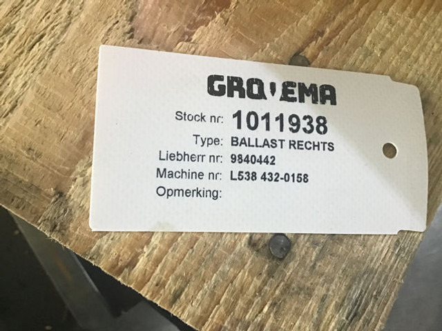 Contrepoids pour Machine agricole Liebherr Counterweight Right: photos 7