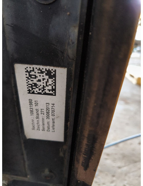 Liebherr Door - Portière et pièces: photos 2 Liebherr Door - Portière et pièces: photos 2