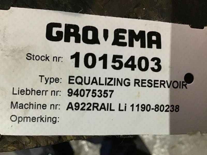 Liebherr Equalizing Reservoir - Vase d'expansion: photos 3 Liebherr Equalizing Reservoir - Vase d'expansion: photos 3