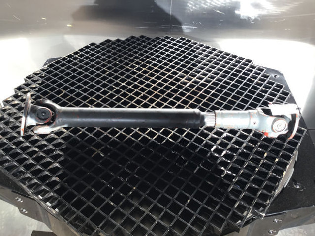 Liebherr Propeller Shaft - Demi arbre: photos 2 Liebherr Propeller Shaft - Demi arbre: photos 2