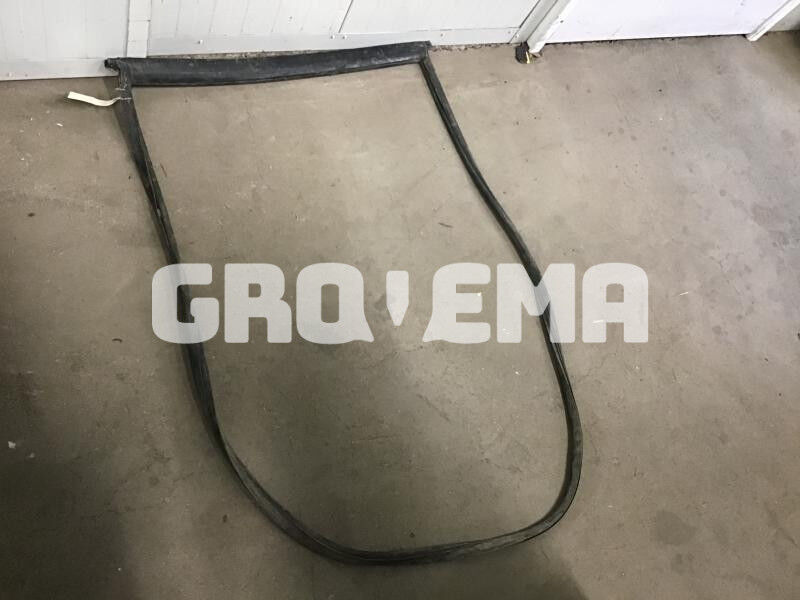 Liebherr R900 Li / R914B / R912 Li / R904 / R902 Li / R922 / A904 Li / A904 INDUSTRIAL / A902 Li / A900C Li / A900B Li / A900 ZW / A900 L - Cabine et intérieur: photos 3 Liebherr R900 Li / R914B / R912 Li / R904 / R902 Li / R922 / A904 Li / A904 INDUSTRIAL / A902 Li / A900C Li / A900B Li / A900 ZW / A900 L - Cabine et intérieur: photos 3