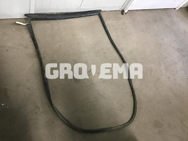 Liebherr R900 Li / R914B / R912 Li / R904 / R902 Li / R922 / A904 Li / A904 INDUSTRIAL / A902 Li / A900C Li / A900B Li / A900 ZW / A900 L - Cabine et intérieur: photos 2 Liebherr R900 Li / R914B / R912 Li / R904 / R902 Li / R922 / A904 Li / A904 INDUSTRIAL / A902 Li / A900C Li / A900B Li / A900 ZW / A900 L - Cabine et intérieur: photos 2