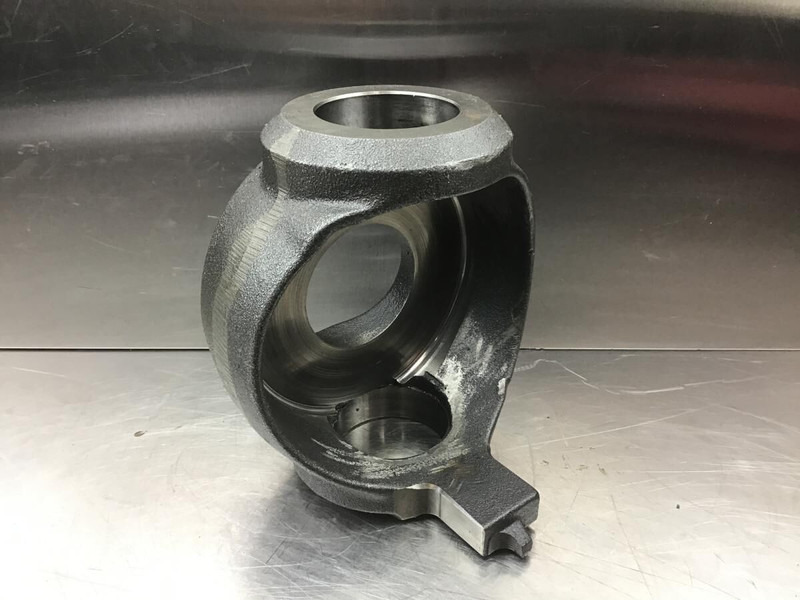 Liebherr R904 / A904 Li / A900C Li / A316 Li / R900C Li - Fusée d'essieu: photos 3 Liebherr R904 / A904 Li / A900C Li / A316 Li / R900C Li - Fusée d'essieu: photos 3