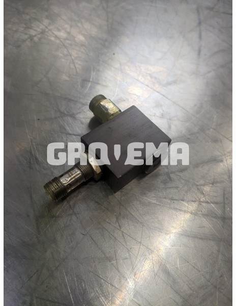 Liebherr R906 WLC / R906 C / R906 LC / R906 NLC - Valve: photos 1 Liebherr R906 WLC / R906 C / R906 LC / R906 NLC - Valve: photos 1