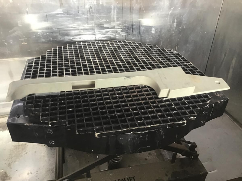 Liebherr R914STD / R914HDSL / R914B / R914 EW / R904 / R924 B / R934 / R934B / R954B / R964B / R974B / R974 - Tuyau d'admission d'air: photos 3 Liebherr R914STD / R914HDSL / R914B / R914 EW / R904 / R924 B / R934 / R934B / R954B / R964B / R974B / R974 - Tuyau d'admission d'air: photos 3