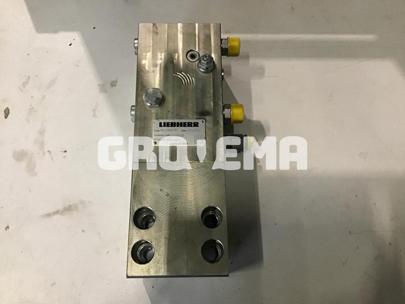 Liebherr R934 / R926 / R940 VHHD / R930 / R938 - Hydraulique: photos 1 Liebherr R934 / R926 / R940 VHHD / R930 / R938 - Hydraulique: photos 1