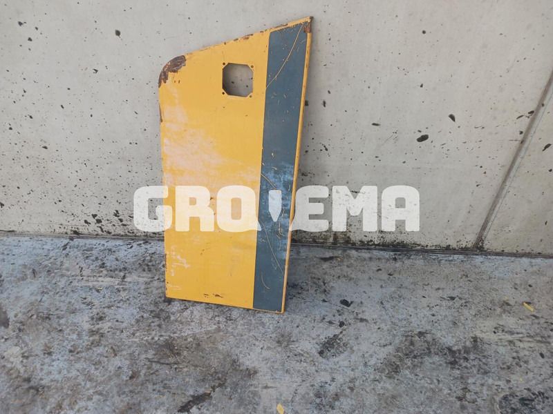 Liebherr R946 LC / R946 LC-V / R946 NLC / R950 S-HD - Pare-chocs: photos 1 Liebherr R946 LC / R946 LC-V / R946 NLC / R950 S-HD - Pare-chocs: photos 1
