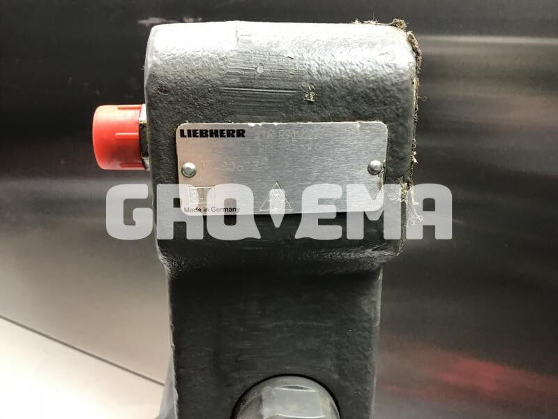 Liebherr R950 / A944C Li / A934C Li / R944C Li / R960 / R934C - Hydraulique: photos 2 Liebherr R950 / A944C Li / A934C Li / R944C Li / R960 / R934C - Hydraulique: photos 2