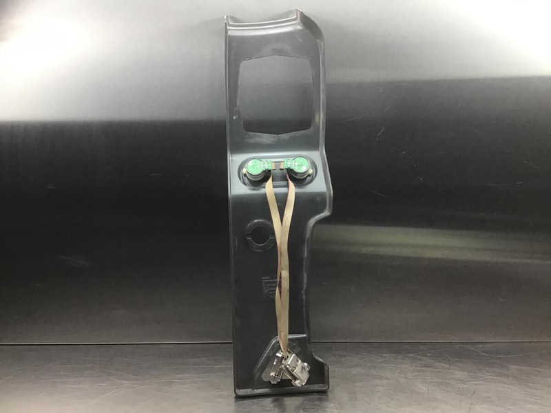 Liebherr R956 / R926 LC / R926 NLC - Pare-chocs: photos 3 Liebherr R956 / R926 LC / R926 NLC - Pare-chocs: photos 3