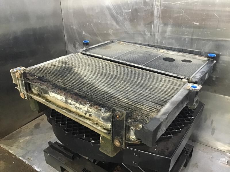 Liebherr Radiator - Radiateur: photos 1 Liebherr Radiator - Radiateur: photos 1