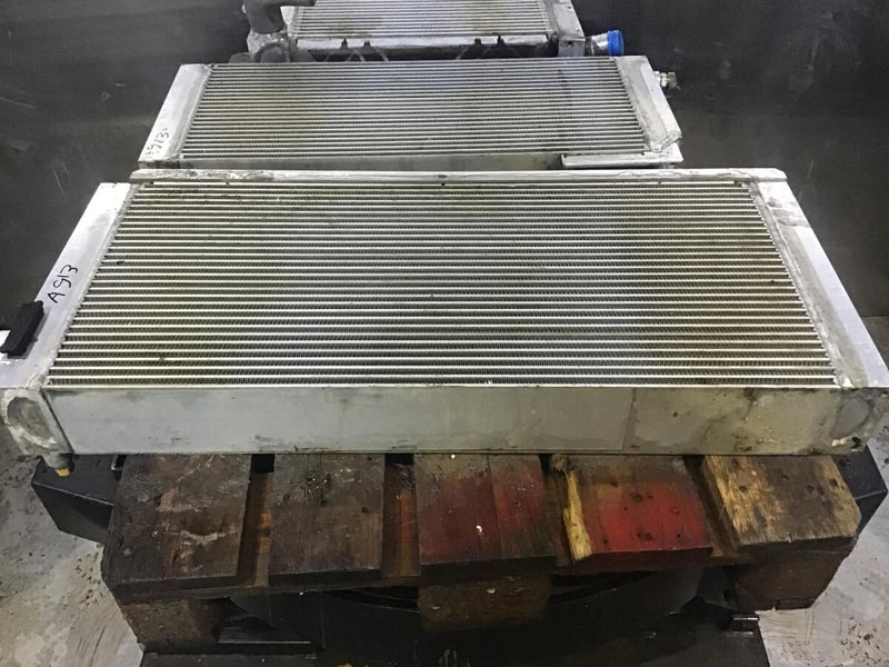 Liebherr Water Cooler - Radiateur: photos 1 Liebherr Water Cooler - Radiateur: photos 1