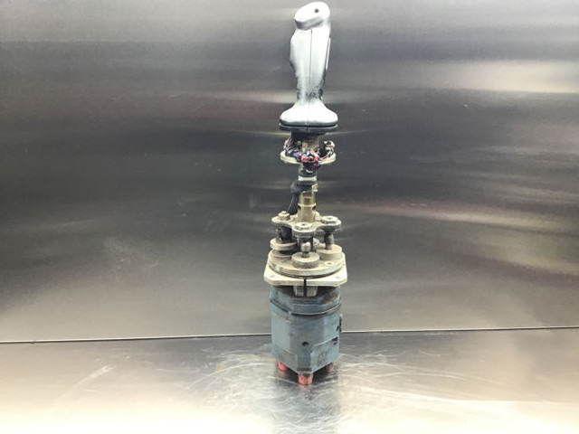 Rexroth Pilot Control Unit - Levier de vitesse: photos 1 Rexroth Pilot Control Unit - Levier de vitesse: photos 1