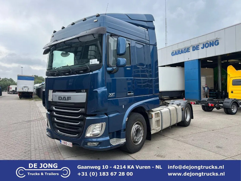 DAF XF 106.460 SC / Manual Gearbox / 2x Big Fuel Tank - Tracteur routier: photos 1 DAF XF 106.460 SC / Manual Gearbox / 2x Big Fuel Tank - Tracteur routier: photos 1