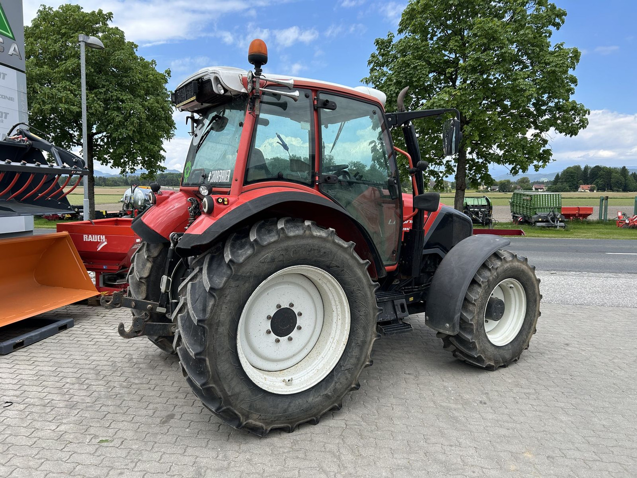 Lindner Geotrac 94 - Tracteur agricole: photos 3 Lindner Geotrac 94 - Tracteur agricole: photos 3