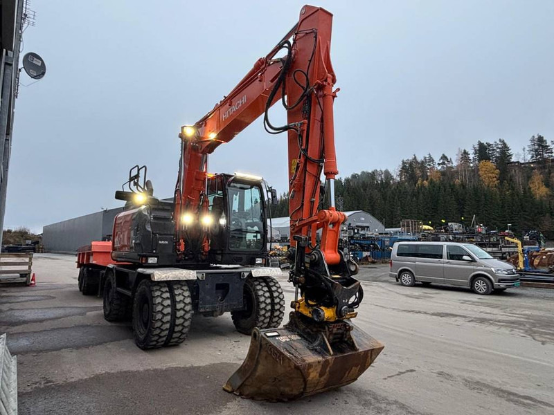 Hitachi ZX 145 W-6 - Pelle sur pneus: photos 4 Hitachi ZX 145 W-6 - Pelle sur pneus: photos 4