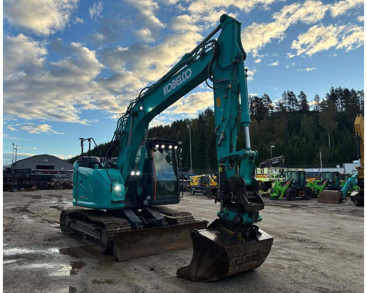 Kobelco SK 140 SRLC-7 - Pelle sur chenille: photos 2 Kobelco SK 140 SRLC-7 - Pelle sur chenille: photos 2