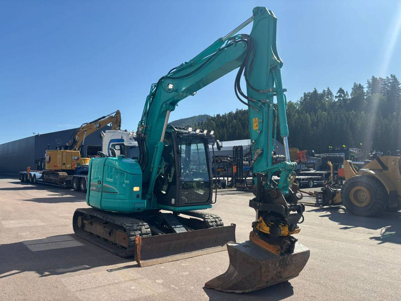 Kobelco SK75SR-3E - Mini pelle: photos 4 Kobelco SK75SR-3E - Mini pelle: photos 4