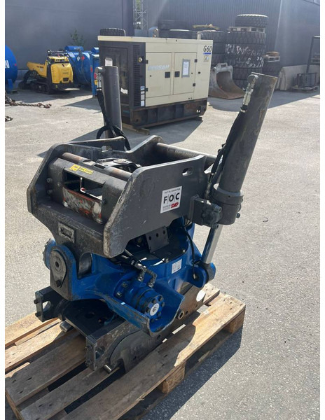 SMP ST28 / FOC70 - Attache rapide pour Engins de chantier: photos 1 SMP ST28 / FOC70 - Attache rapide pour Engins de chantier: photos 1