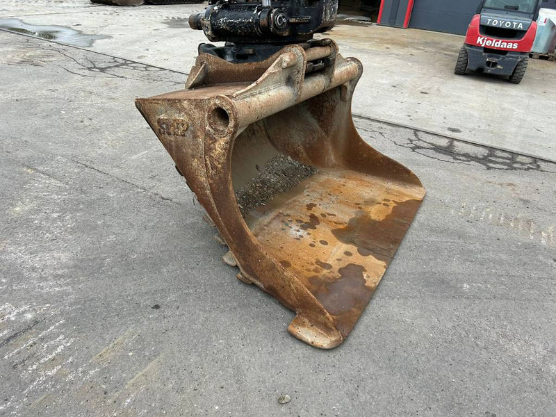 Pelle sur chenille Volvo EC 300 EL: photos 12