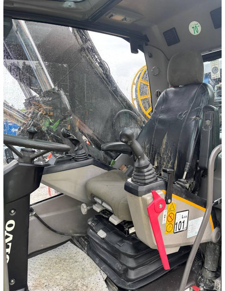 Pelle sur chenille Volvo EW 220 E TUNNEL: photos 17