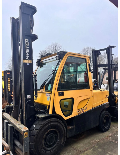 Hyster H4.5FT6 - Chariot élévateur à gaz: photos 1 Hyster H4.5FT6 - Chariot élévateur à gaz: photos 1