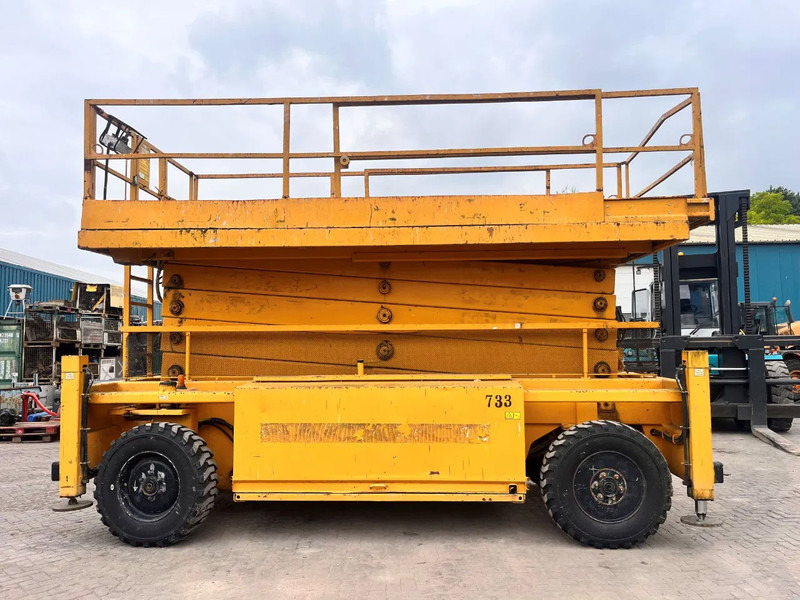 Liftlux SL210-25 D4WDS-P - Nacelle ciseaux: photos 1 Liftlux SL210-25 D4WDS-P - Nacelle ciseaux: photos 1