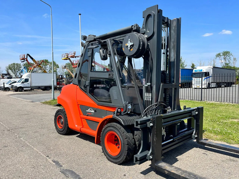 Linde H80T-03/900 HOURS 1517 - Chariot élévateur à gaz: photos 3 Linde H80T-03/900 HOURS 1517 - Chariot élévateur à gaz: photos 3