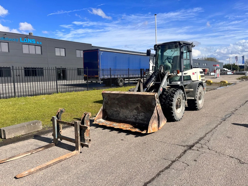 Terex TL80 - Chargeuse sur pneus: photos 2 Terex TL80 - Chargeuse sur pneus: photos 2