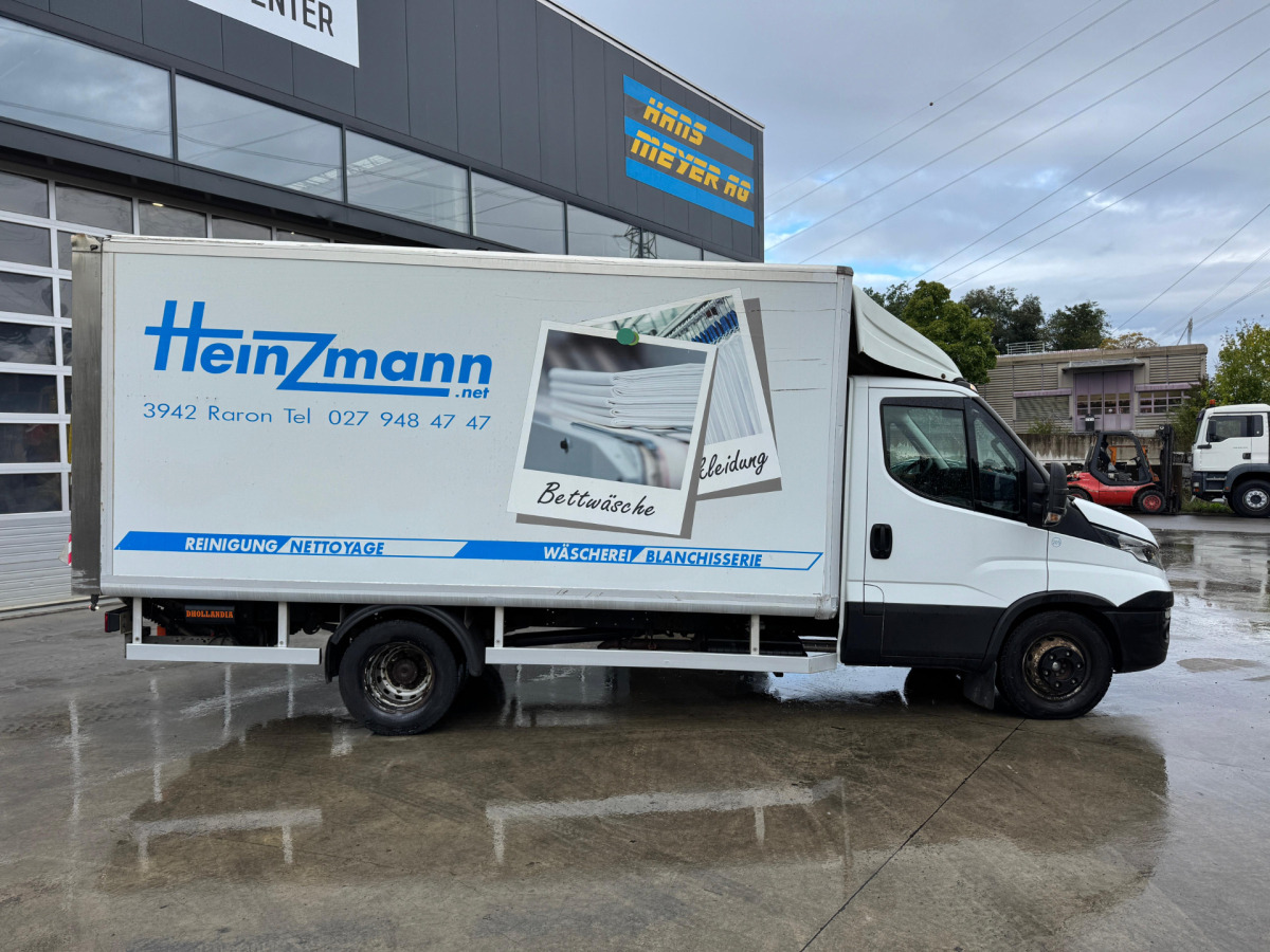 IVECO 70C21 Daily 4x2 - Fourgon utilitaire: photos 3 IVECO 70C21 Daily 4x2 - Fourgon utilitaire: photos 3