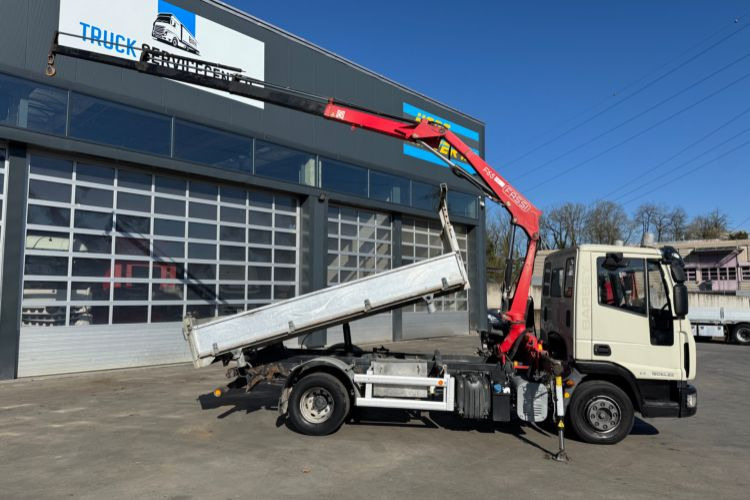 Iveco 120EL22 Fassi 65 Kipper - Camion benne, Camion grue: photos 4 Iveco 120EL22 Fassi 65 Kipper - Camion benne, Camion grue: photos 4