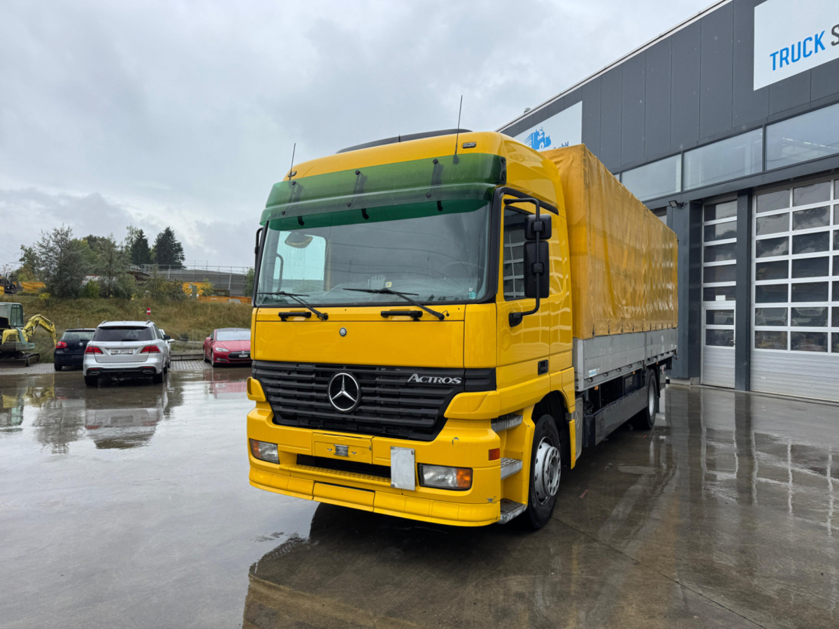 MERCEDES Actros 1835 4x2 - Camion à rideaux coulissants: photos 1 MERCEDES Actros 1835 4x2 - Camion à rideaux coulissants: photos 1