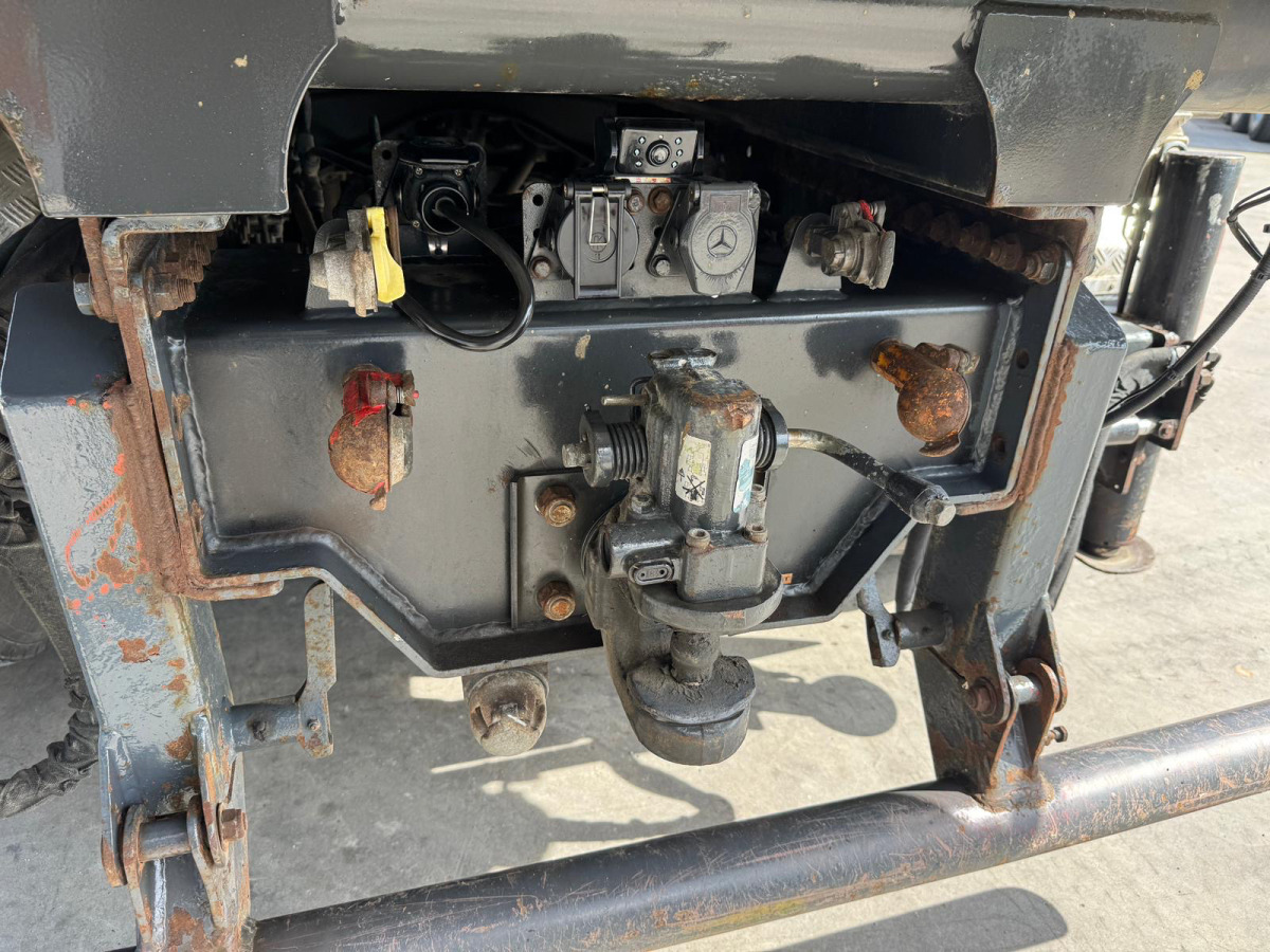 Camion grue MERCEDES Actros 2641 6x4-4 PK29000-7 Kipper: photos 16 Camion grue MERCEDES Actros 2641 6x4-4 PK29000-7 Kipper: photos 16