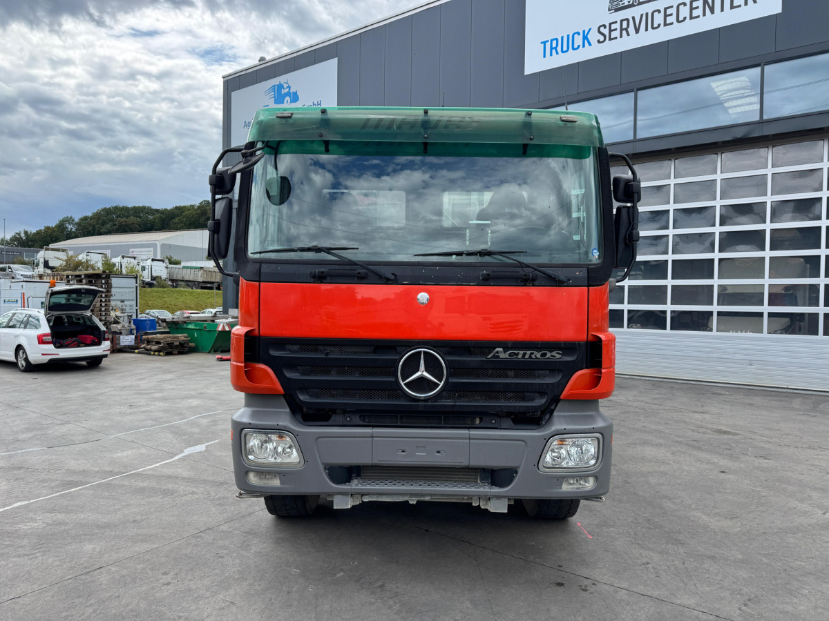 MERCEDES Actros 3246 8x4 E5 Meiller 3S - Camion benne: photos 2 MERCEDES Actros 3246 8x4 E5 Meiller 3S - Camion benne: photos 2