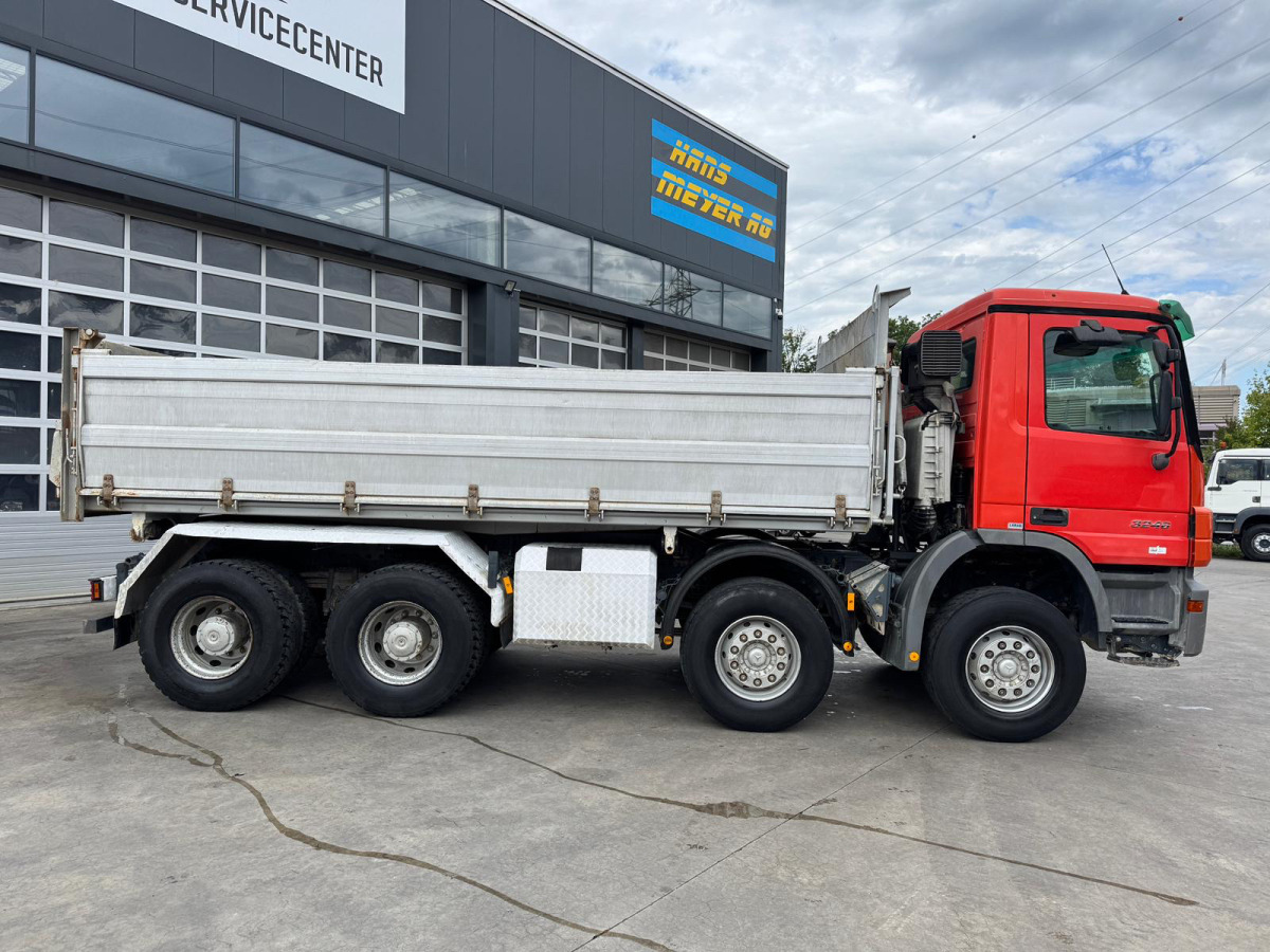 MERCEDES Actros 3246 8x4 Meiller 3 Seitenkipper - Camion benne: photos 4 MERCEDES Actros 3246 8x4 Meiller 3 Seitenkipper - Camion benne: photos 4