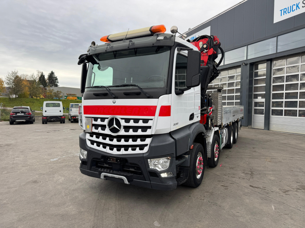 MERCEDES Arocs 3251 8x4 Fassi 660 6-6 - Camion grue: photos 2 MERCEDES Arocs 3251 8x4 Fassi 660 6-6 - Camion grue: photos 2