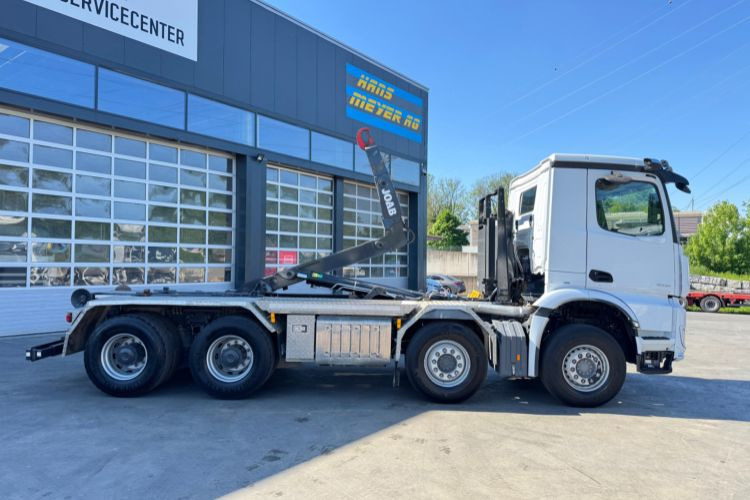 Mercedes-Benz Arocs 3251 8x4 - Camion ampliroll: photos 4 Mercedes-Benz Arocs 3251 8x4 - Camion ampliroll: photos 4