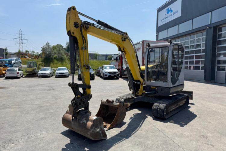Neuson 6003 - Pelle sur chenille: photos 1 Neuson 6003 - Pelle sur chenille: photos 1