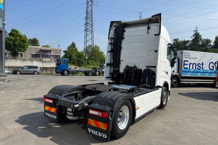 Volvo FH-460 4x2 Retarder C1340 - Tracteur routier: photos 5 Volvo FH-460 4x2 Retarder C1340 - Tracteur routier: photos 5